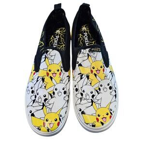 Nintendo Pikachu Slip-On Sneakers Men Size 10.5 Yellow Pokemon Streetwear Casual